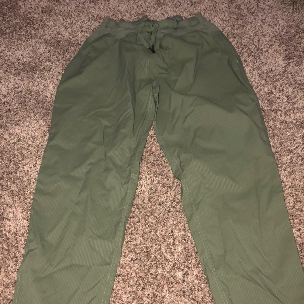 ZYIA Olive Trail Joggers